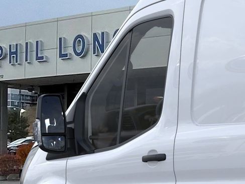 New 2025 Ford Transit 250 148 Medium Roof Extended AWD image 23