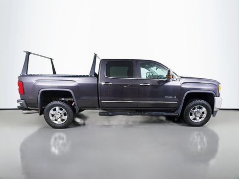 Used 2016 GMC Sierra 2500 SLT w/ Duramax Plus Package AWD/4WD image 5