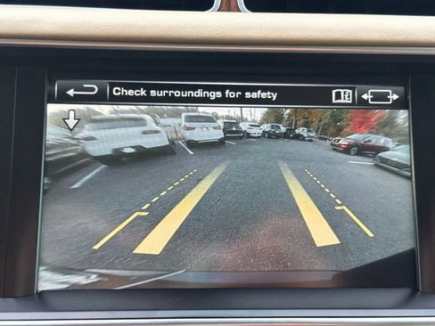 Used 2016 Land Rover Range Rover Supercharged image 22