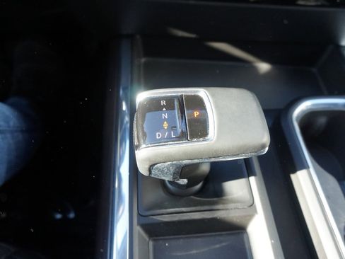 Used 2023 GMC Sierra 1500 SLT w/ SLT Convenience Package AWD/4WD image 12