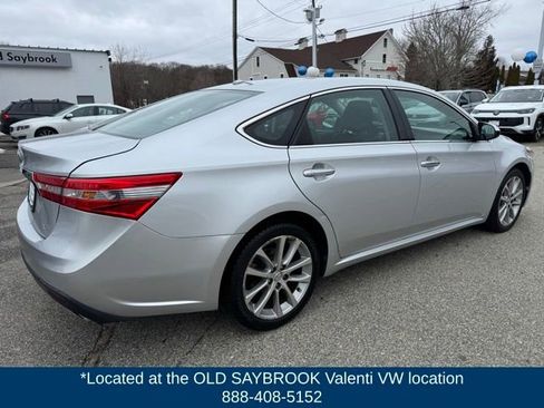 Used 2014 Toyota Avalon XLE Touring FWD image 5