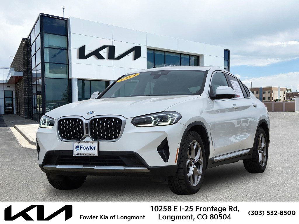 Used 2024 BMW X4 xDrive30i w/ Parking Assistance Package AWD/4WD image 1