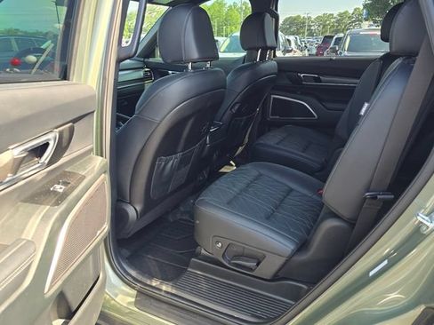 Used 2025 Kia Telluride EX X-Line AWD/4WD image 12