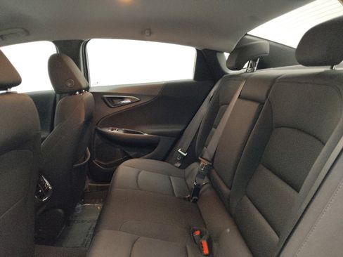 Used 2023 Chevrolet Malibu LT image 18