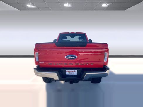Used 2019 Ford F250 XL w/ STX Appearance Package image 9