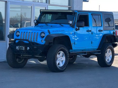 Used 2018 Jeep Wrangler Unlimited Rubicon w/ Cold Weather Group image 8