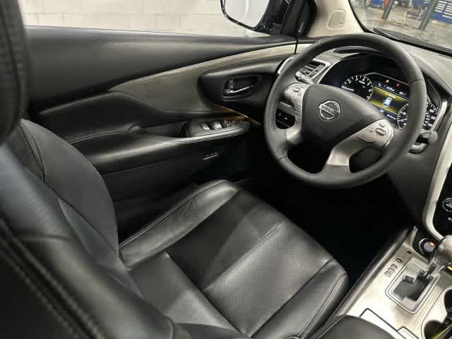 Used 2016 Nissan Murano SL w/ SL Technology Package FWD image 12