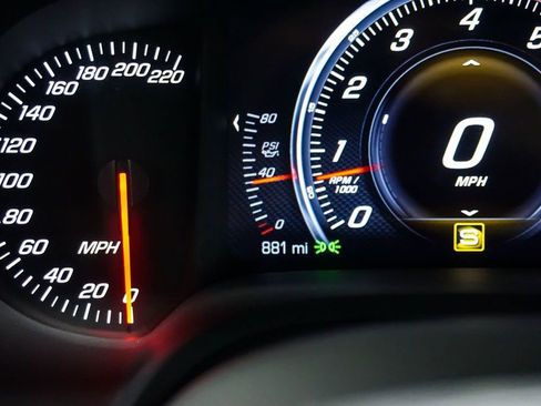 Used 2019 Chevrolet Corvette Z06 RWD image 34