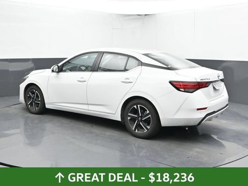Used 2024 Nissan Sentra SV FWD image 11