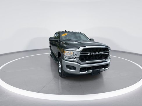 Used 2022 RAM 2500 Tradesman AWD/4WD image 3