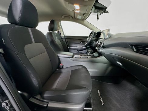 Used 2024 Nissan Sentra SV image 29