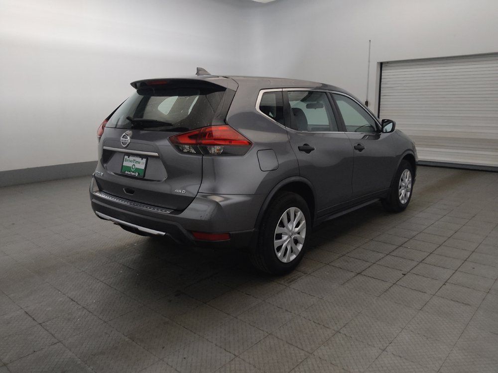 Used 2017 Nissan Rogue S AWD/4WD image 9
