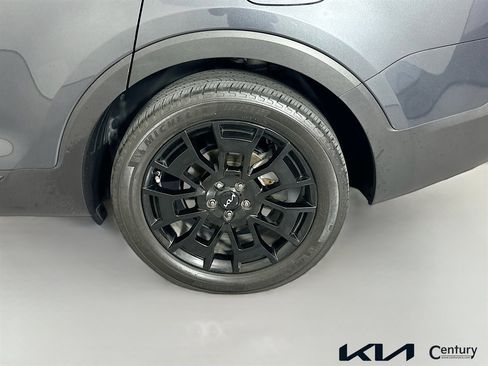 Certified 2022 Kia Telluride EX w/ EX Premium Package image 32