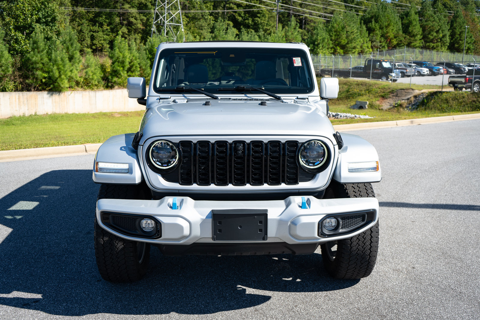Used 2024 Jeep Wrangler High Altitude AWD/4WD image 2