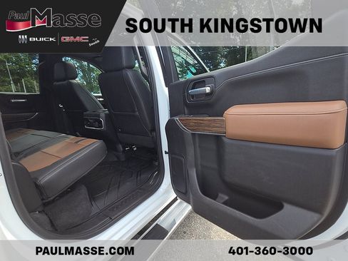 Used 2021 Chevrolet Silverado 1500 High Country w/ Technology Package AWD/4WD image 27