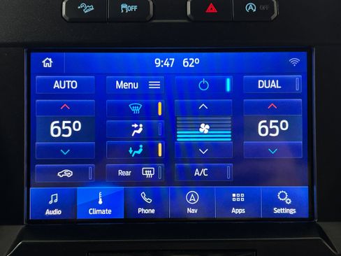 Used 2019 Ford F150 Lariat w/ Trailer Tow Package AWD/4WD image 6