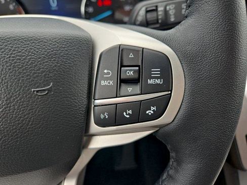 Certified 2023 Ford Explorer XLT w/ Equipment Group 202A AWD/4WD image 15