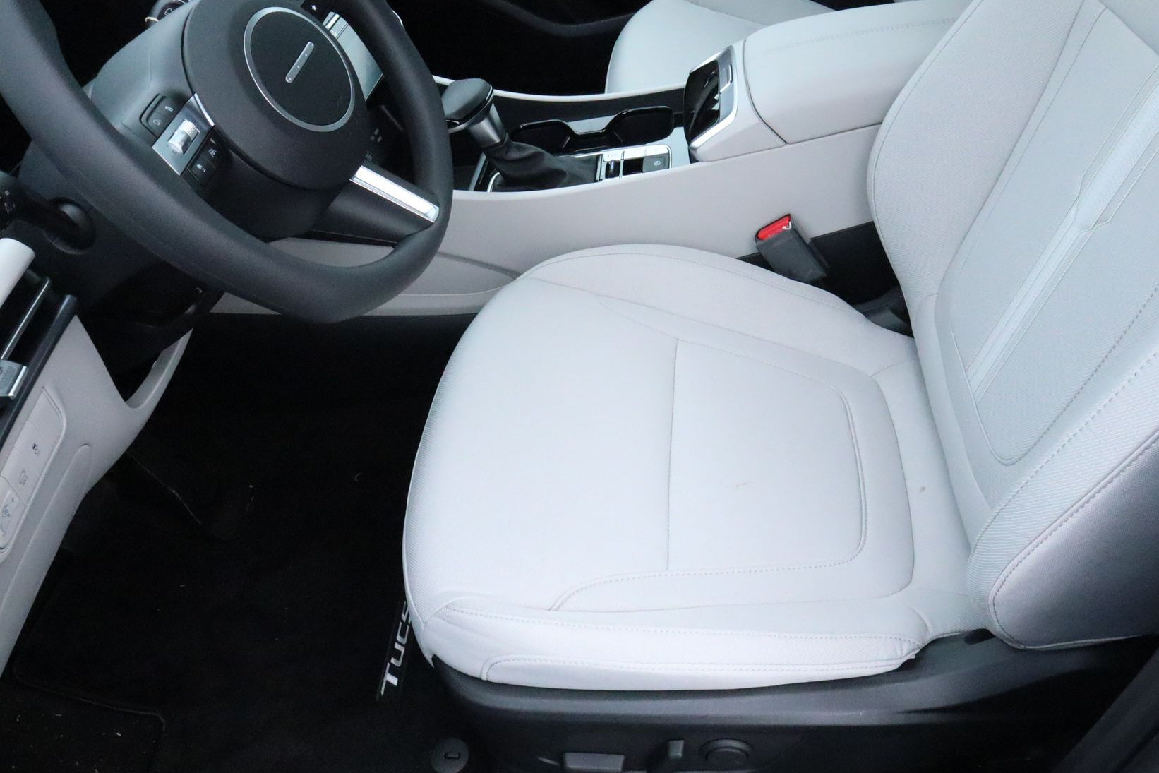 New 2026 Hyundai Tucson SEL AWD/4WD image 17