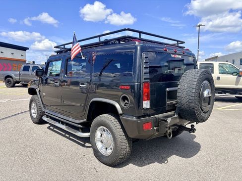 Used 2005 HUMMER H2 w/ Preferred Equipment Group AWD/4WD image 4