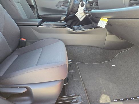 Used 2026 Toyota Prius LE image 15