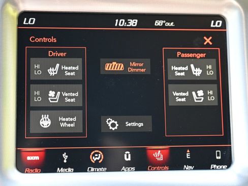 Used 2019 Dodge Challenger R/T Scat Pack w/ Shaker Package RWD image 39