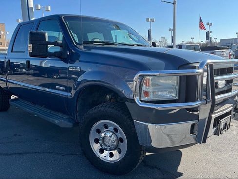 Used 2007 Ford F250 XL image 3