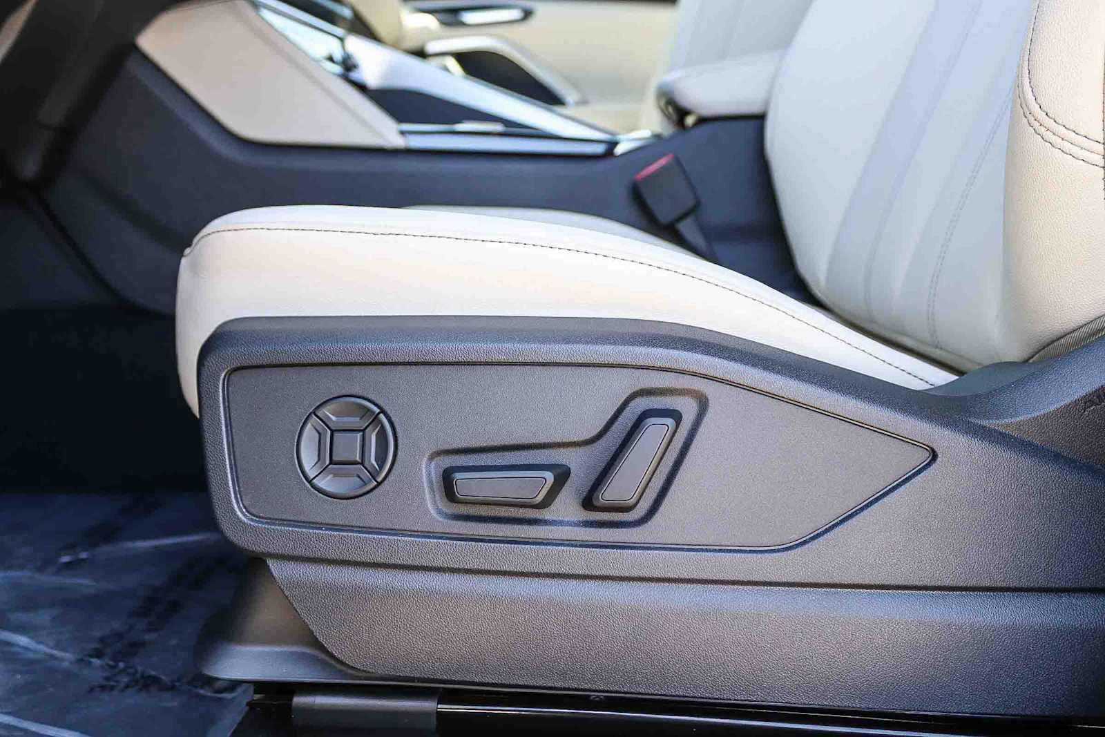 New 2026 Audi Q5 Premium AWD/4WD image 25