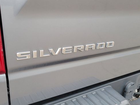 Used 2019 Chevrolet Silverado 1500 LT Trail Boss image 7