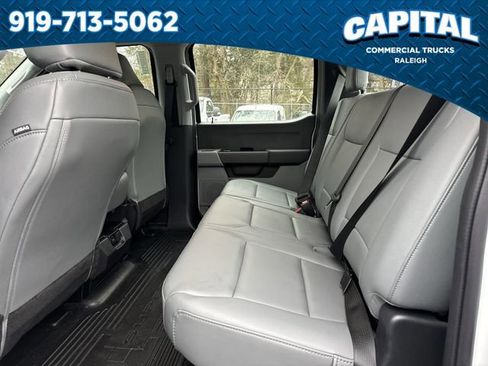 New 2026 Ford F250 XL w/ XL Chrome Package image 17
