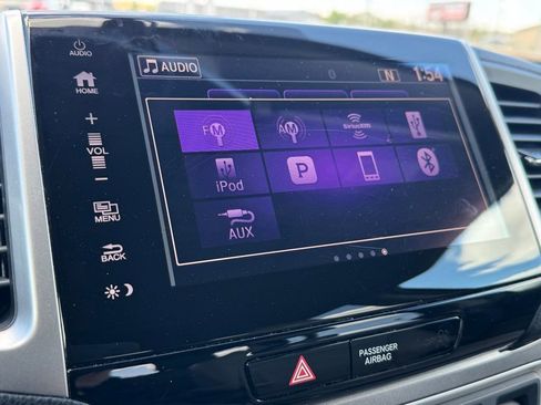 Used 2018 Honda Pilot EX-L image 3