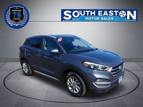 Used 2017 Hyundai Tucson SE image 2