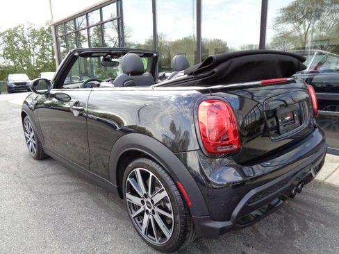 Used 2024 MINI Cooper S FWD image 7