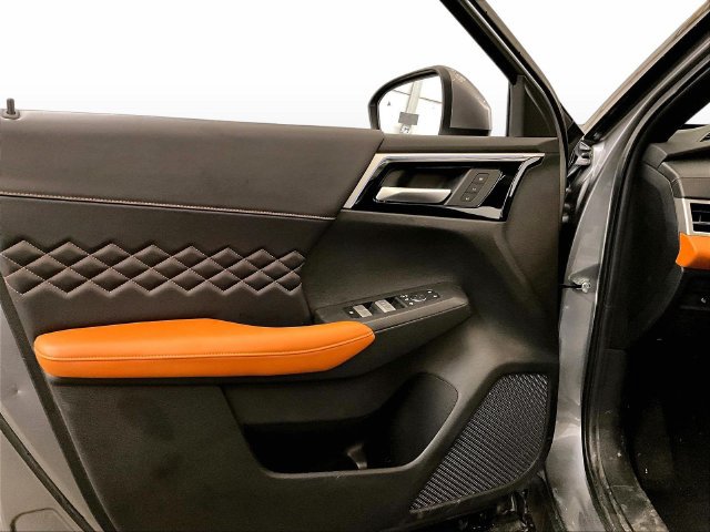 Used 2024 Mitsubishi Outlander SEL AWD/4WD image 22