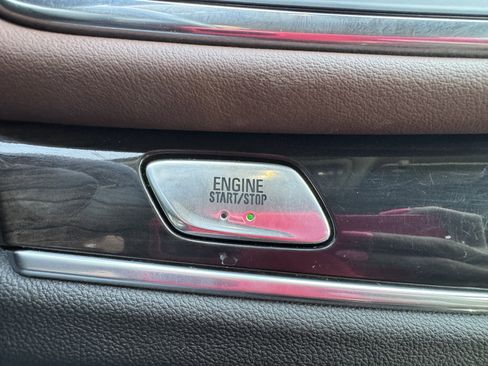 Used 2021 Buick Enclave Avenir w/ Avenir Technology Package image 22