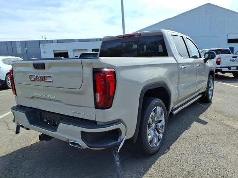 New 2026 GMC Sierra 1500 Denali w/ Denali Reserve Package AWD/4WD image 6