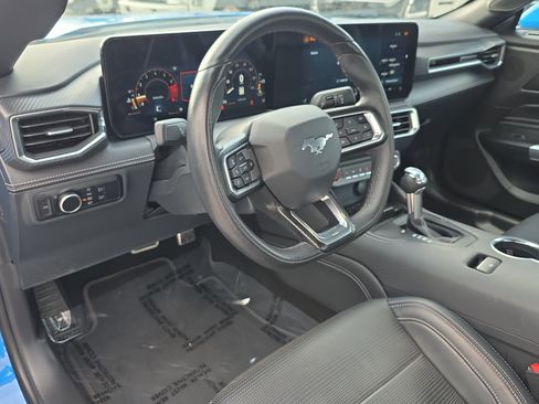 Used 2024 Ford Mustang Premium image 19
