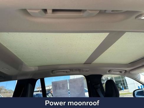 Used 2023 Volvo XC90 B6 Plus image 13