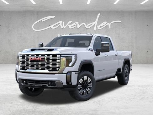 New 2026 GMC Sierra 2500 Denali w/ Denali Reserve Package AWD/4WD image 7