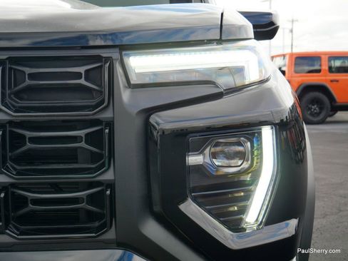 Used 2024 GMC Canyon Elevation w/ Convenience Package image 21