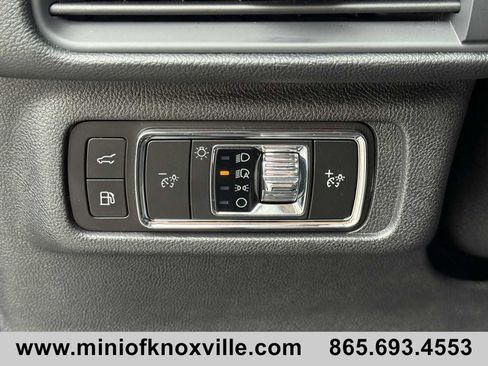 Used 2025 Lincoln Corsair Grand Touring w/ Equipment Group 301A image 20