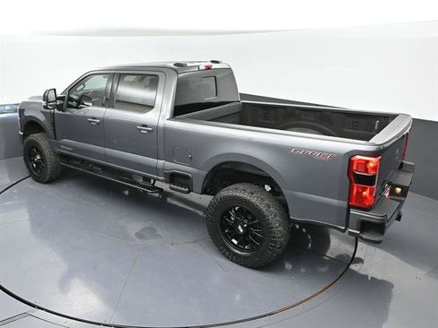 Used 2024 Ford F250 Lariat w/ Sport Appearance Package AWD/4WD image 44