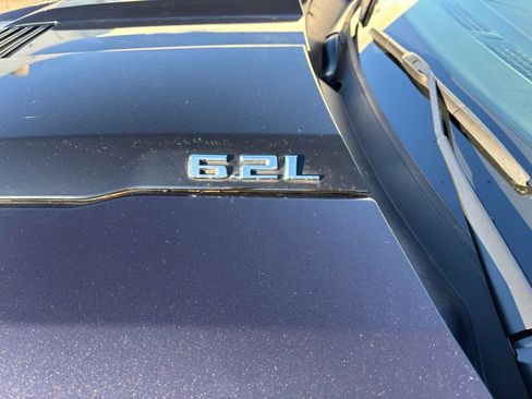 Used 2022 Chevrolet Silverado 1500 ZR2 w/ Technology Package image 11