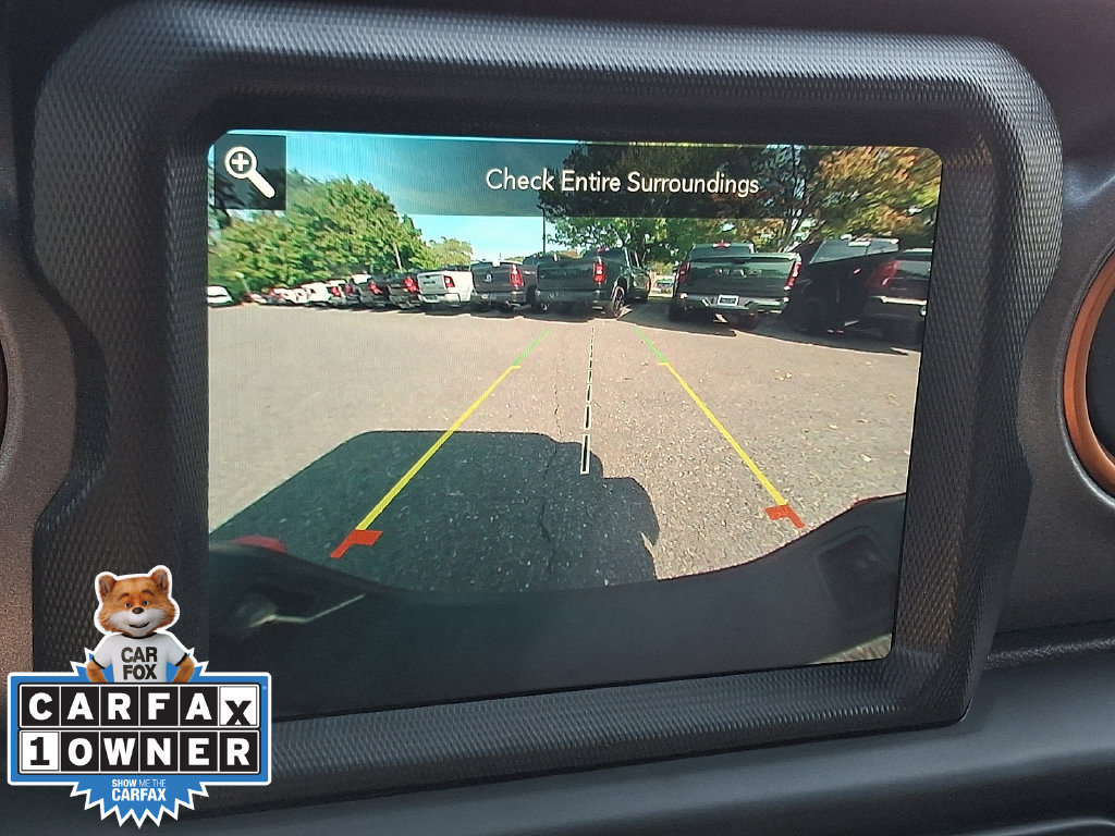 Used 2023 Jeep Gladiator Mojave w/ Trailer Tow Package AWD/4WD image 17