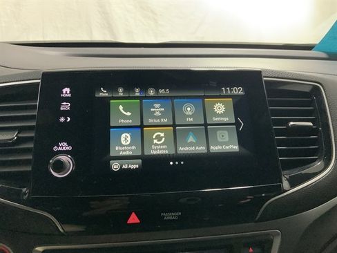 Used 2022 Honda Pilot Sport image 24