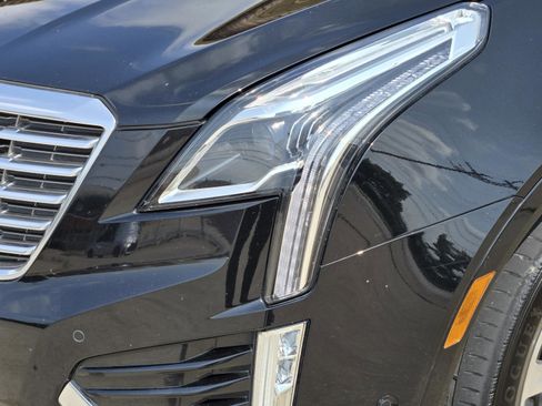 Used 2017 Cadillac XT5 Platinum w/ Driver Assist Package AWD/4WD image 35