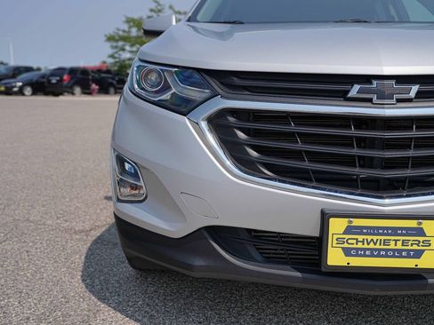 Used 2019 Chevrolet Equinox LT AWD/4WD image 3