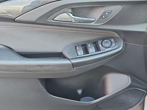 Used 2023 Chevrolet TrailBlazer RS w/ Convenience Package image 22