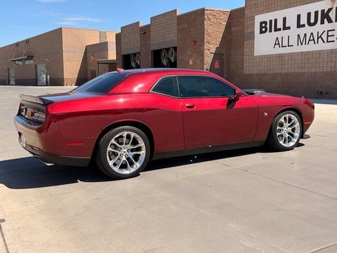 Certified 2022 Dodge Challenger R/T Scat Pack w/ Shaker Package RWD image 7