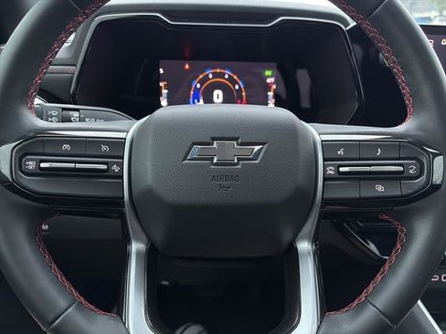 Used 2023 Chevrolet Colorado Z71 image 15