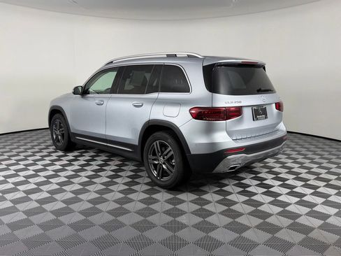 Certified 2025 Mercedes-Benz GLB 250 4MATIC image 6